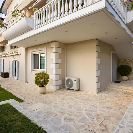 Luxury In / Sp * Kalamata