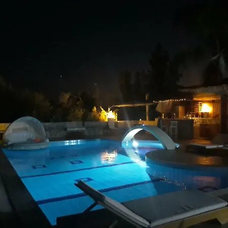 Luxury In / Sp * Kalamata