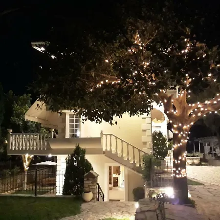 Luxury In / Sp