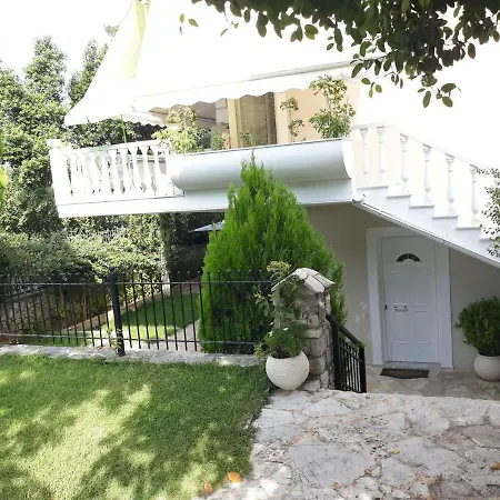 Luxury In / Sp Villa Kalamata