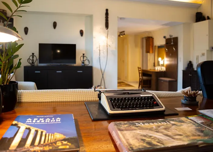 Luxury In / Sp * Kalamata