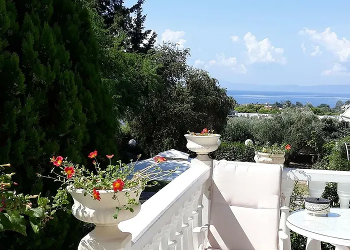 Luxury In / Sp * Kalamata